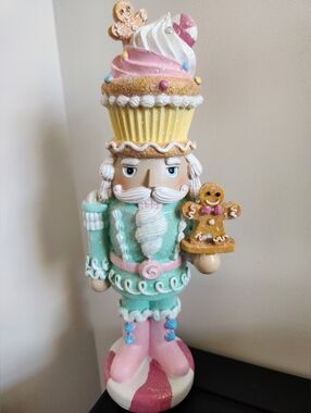 Hobby Lobby Cupcake Glitter Nutcracker